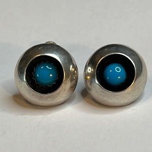 Vintage Southwestern Signed D B Sterling Silver & Turquoise Screw-back Earrings